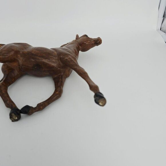 Breyer Vintage 1970s Running Foal Woodgrain - Picture 8 of 12